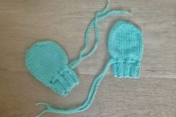 Download Newborn Basic Knitted Winter Mitts - Mitts Collection